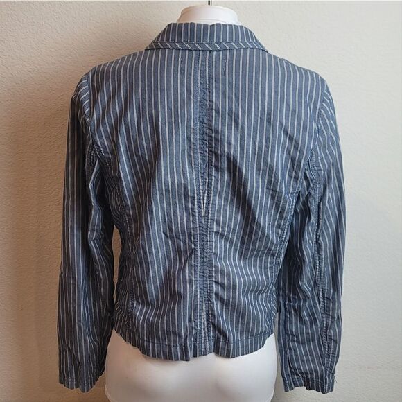 CASLON Striped Blazer  - Picture 5 of 8